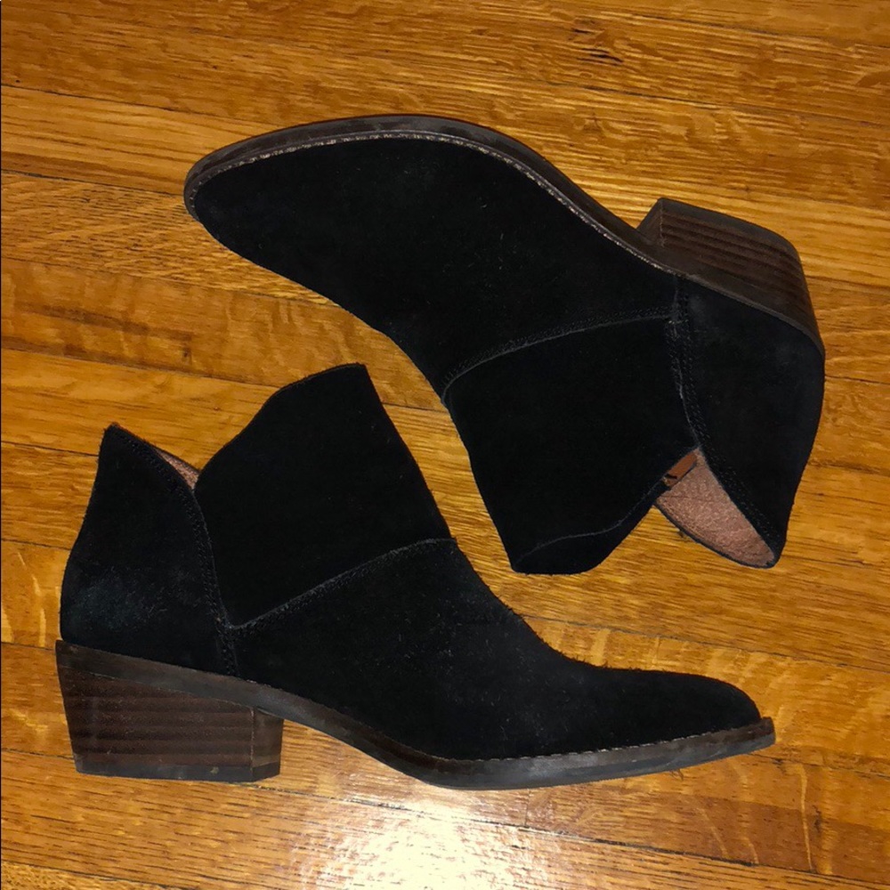 Suede black lucky brand booties